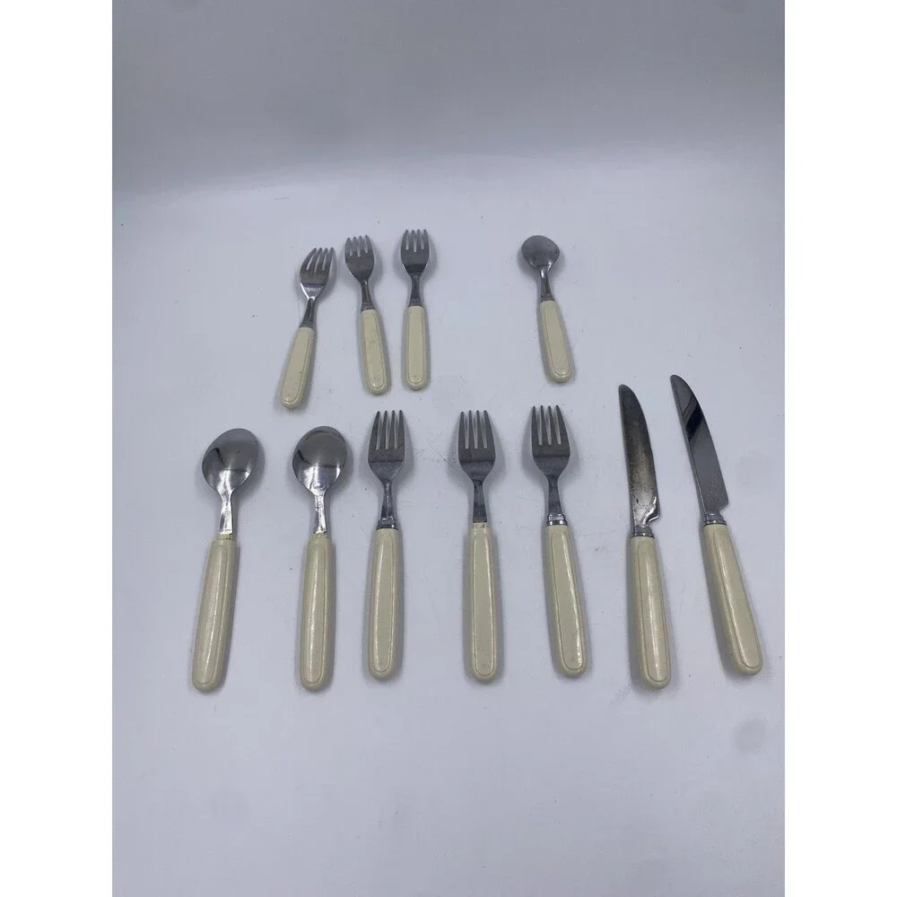 11 Pieces Mixed Corelle Forever Yours Heart Flatware Heavily Used Needs Repair